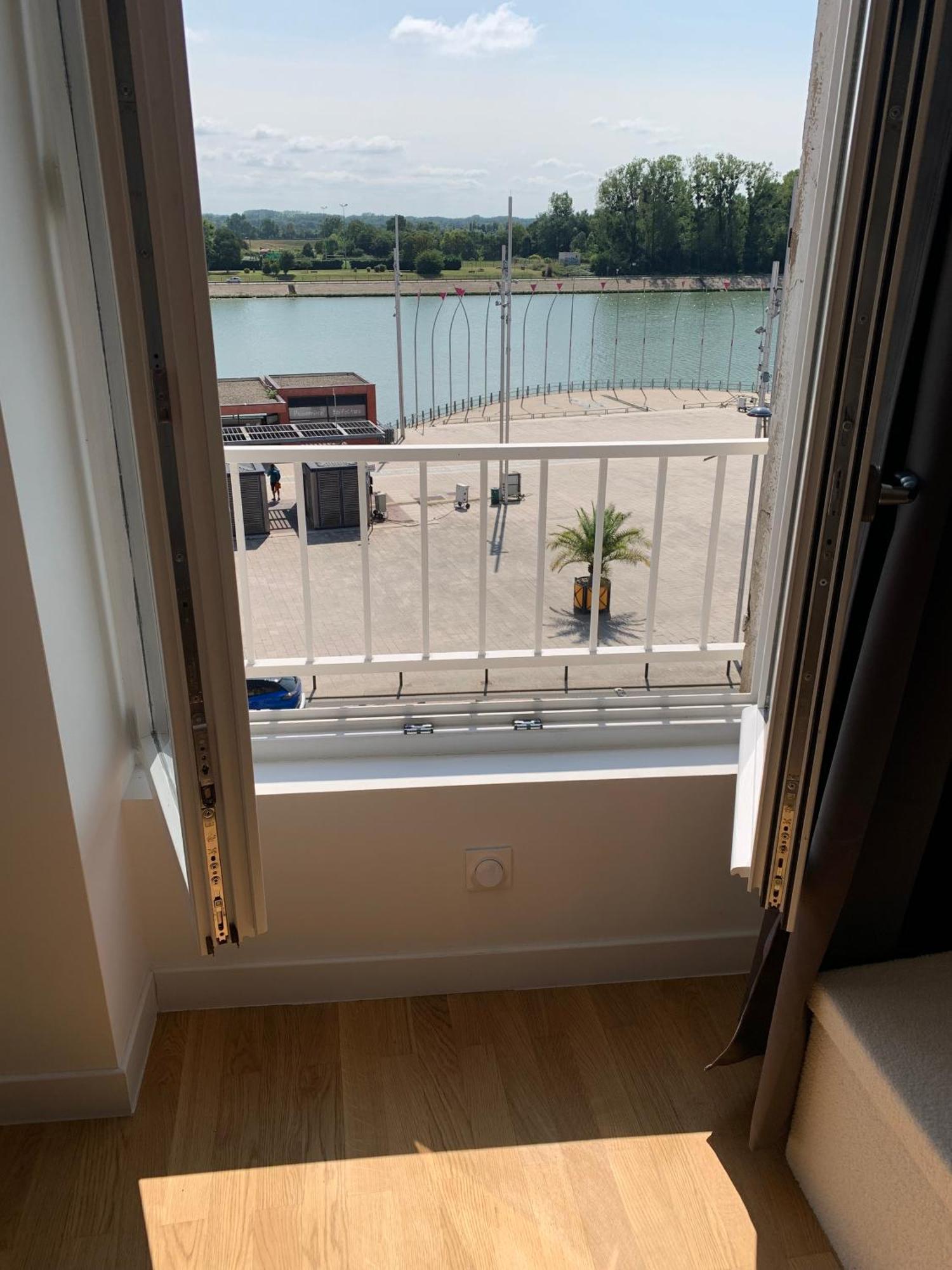 Appartement Neuf, Vue Sur Saone Macon Exterior photo